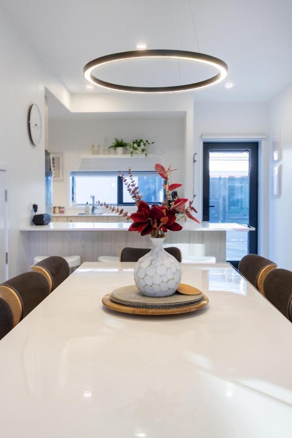 Walk To Riverside Market 4 Bed 4 Bath With Car Park Christchurch Exteriér fotografie